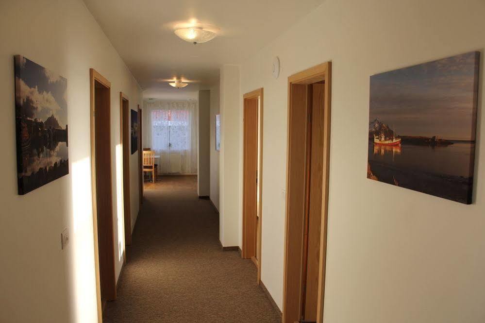Hoefn Guesthouse Exterior photo